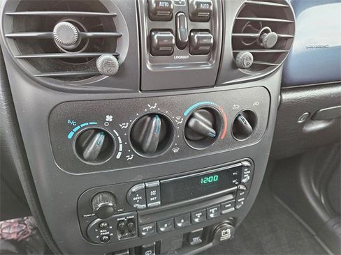 Used 2003 Chrysler PT Cruiser Touring image 22
