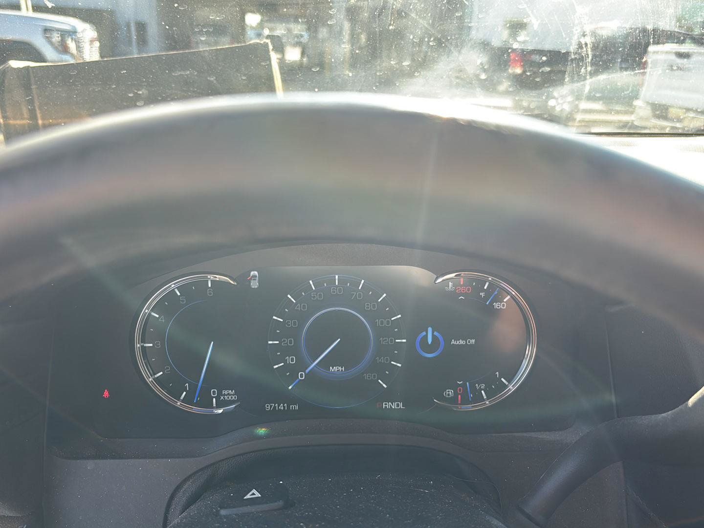 Used 2020 Cadillac Escalade Luxury RWD image 16