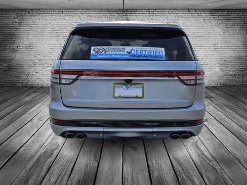 Used 2020 Lincoln Aviator Grand Touring w/ Elements Package Plus AWD/4WD image 4