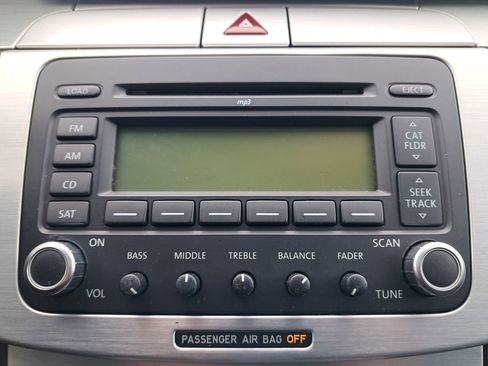 Used 2009 Volkswagen CC VR6 Sport image 21