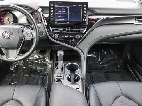 Used 2024 Toyota Camry XSE image 13