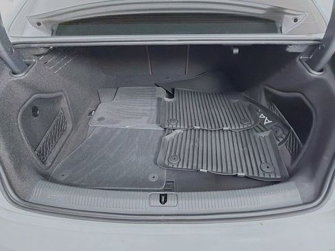 Used 2018 Audi A4 2.0T Premium w/ Convenience Package image 27