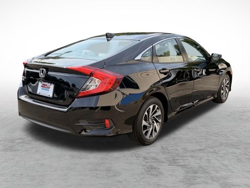 Used 2018 Honda Civic EX image 6