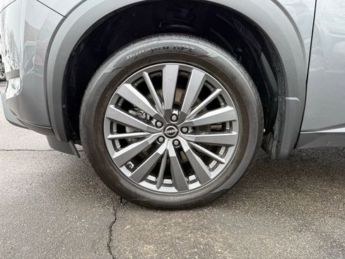 Used 2024 Nissan Pathfinder SL w/ SL Premium Package image 27