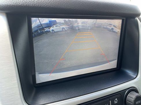 Used 2015 GMC Yukon XL SLT w/ Open Road Package RWD image 27