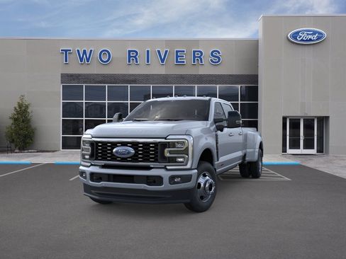 New 2026 Ford F350 4x4 Crew Cab DRW Super Duty image 2