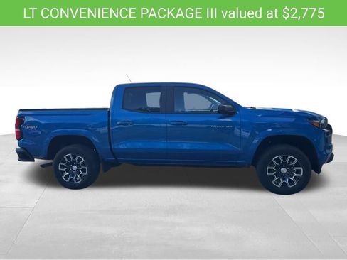 Used 2024 Chevrolet Colorado LT w/ LT Convenience Package III AWD/4WD image 3
