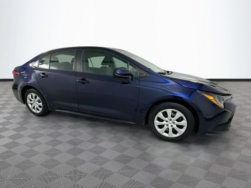 Used 2024 Toyota Corolla LE FWD image 8