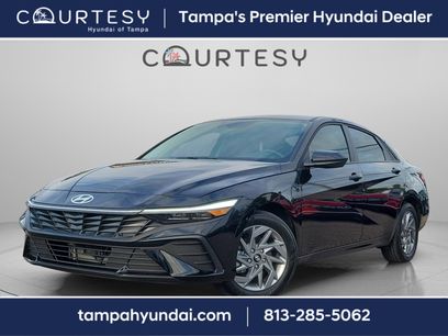 Certified 2025 Hyundai Elantra Blue