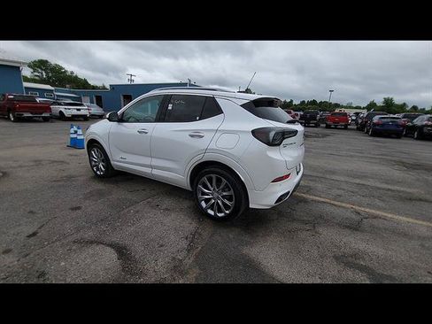 Used 2025 Buick Encore GX Avenir w/ Avenir Technology Package AWD/4WD image 6