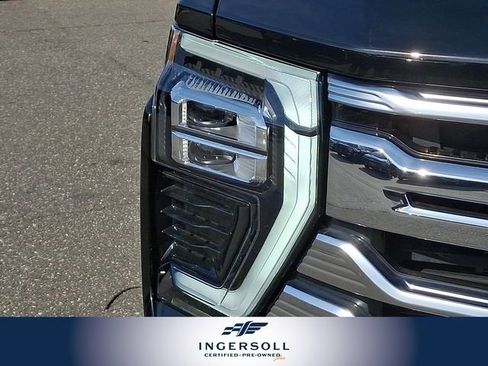 Used 2024 Chevrolet Silverado 3500 High Country image 10