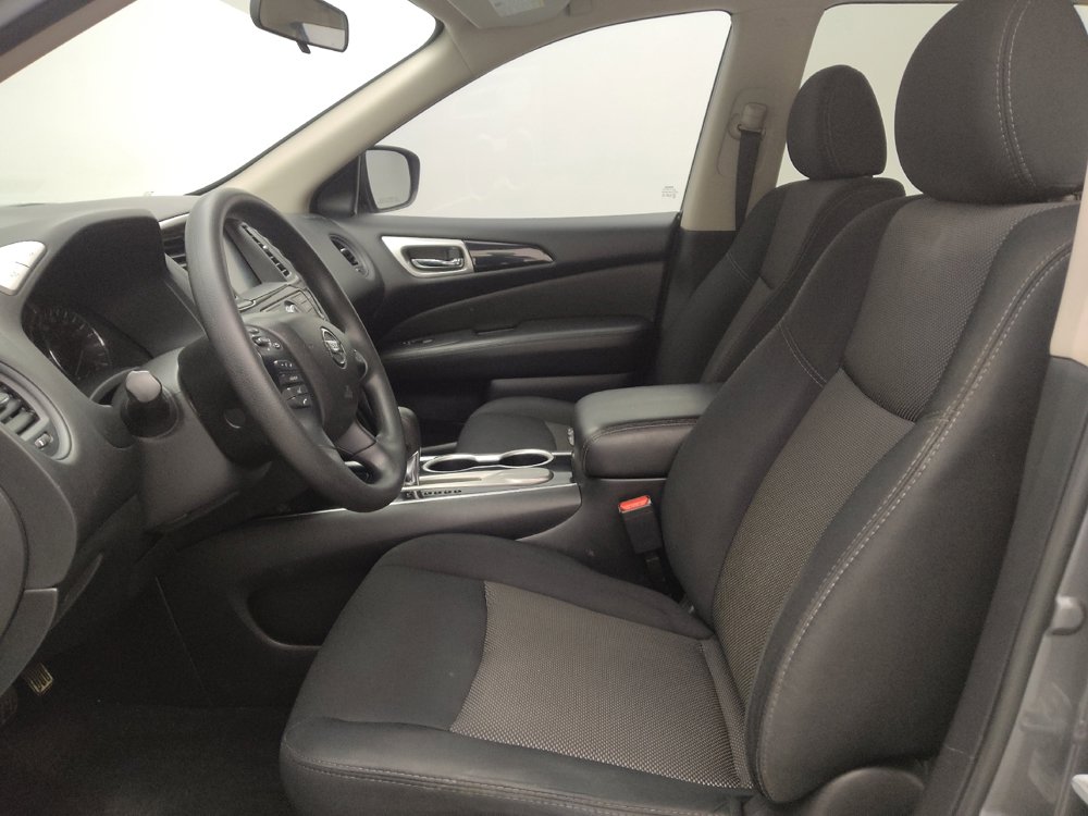 Used 2019 Nissan Pathfinder S FWD image 17