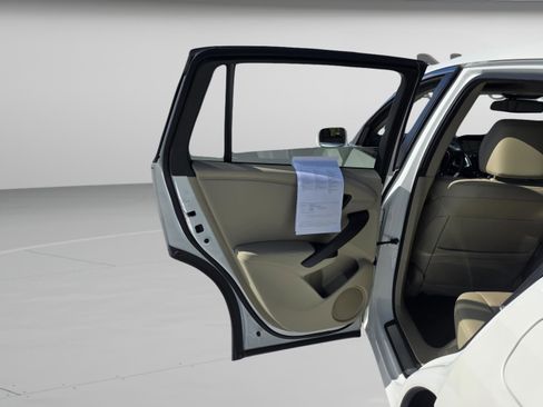 Used 2018 Acura RDX w/Advance Pkg image 20