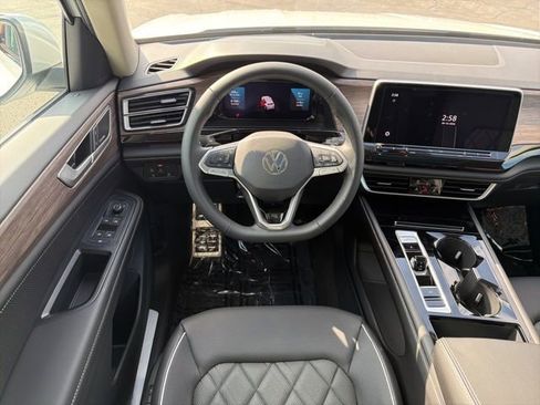 New 2026 Volkswagen Atlas SEL Premium R-Line AWD/4WD image 22