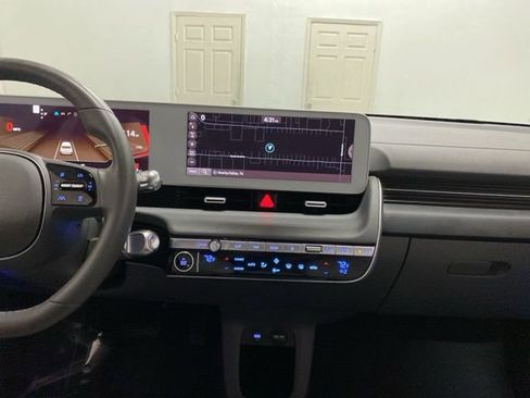 Used 2023 Hyundai Ioniq 5 SEL image 13
