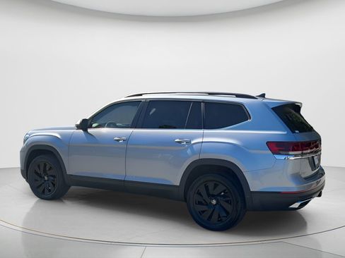 New 2026 Volkswagen Atlas SE FWD image 6