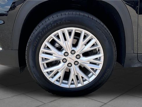 Used 2024 GMC Acadia Elevation AWD/4WD image 11