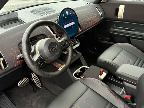 Certified 2026 MINI Cooper Countryman John Cooper Works w/ Comfort Package Max AWD/4WD image 11