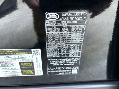 Used 2023 Land Rover Range Rover SE AWD/4WD image 25