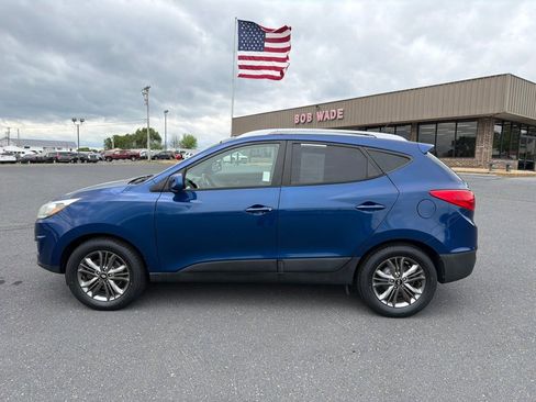 Used 2015 Hyundai Tucson SE AWD/4WD image 2