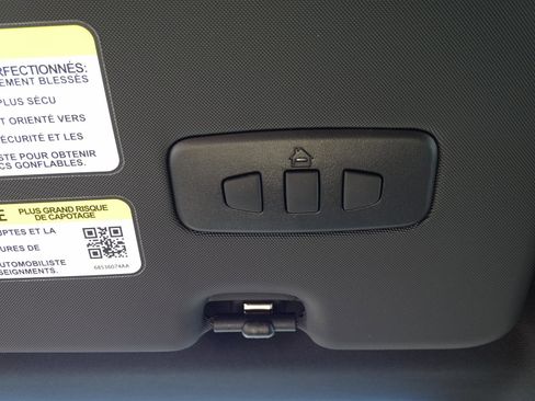 New 2024 Dodge Hornet R/T Plus w/ R/T Blacktop Package image 15