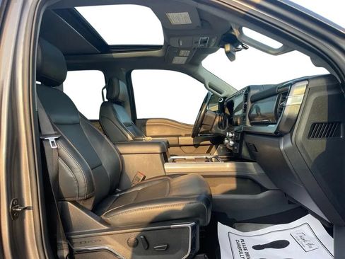 Used 2023 Ford F250 Lariat w/ Sport Appearance Package AWD/4WD image 25
