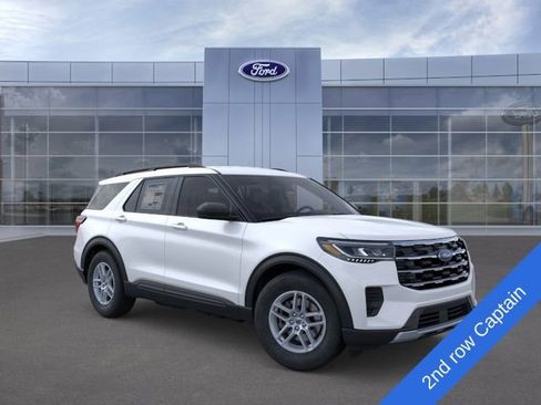 New 2026 Ford Explorer Active RWD image 7