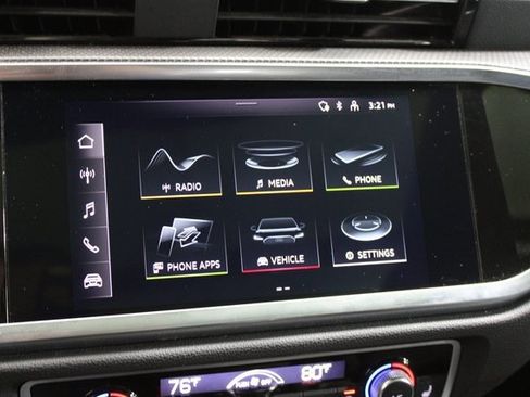 Used 2022 Audi Q3 2.0T Premium Plus image 15