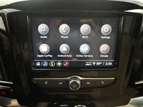 Used 2023 Chevrolet Traverse LS FWD image 15
