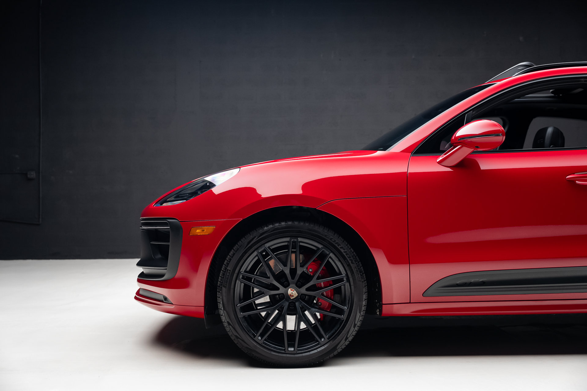 Used 2022 Porsche Macan GTS AWD/4WD image 18