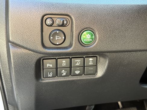 Used 2024 Honda Ridgeline Black Edition image 14