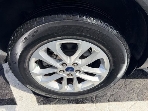 Used 2021 Ford Escape SE AWD/4WD image 10