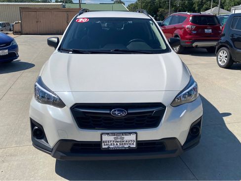 Used 2020 Subaru Crosstrek 2.0i image 3