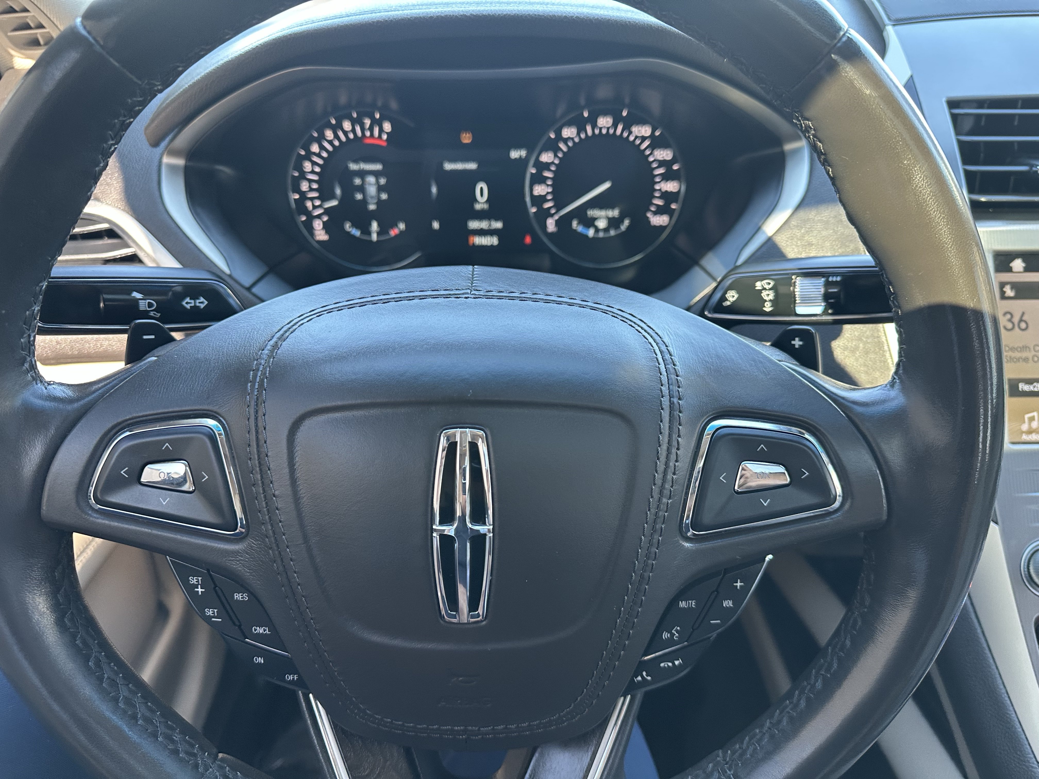 Used 2017 Lincoln MKZ Reserve w/ Climate Package FWD image 11