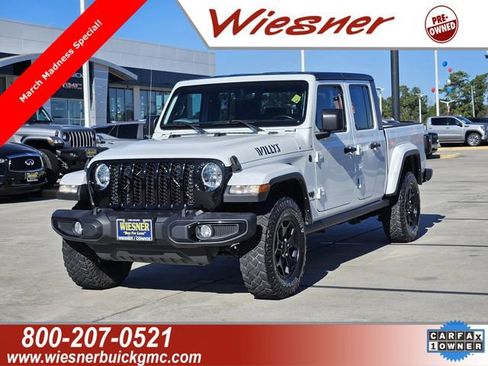 Used 2022 Jeep Gladiator Willys image 1