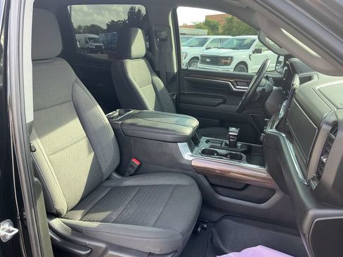 Used 2024 Chevrolet Silverado 1500 RST w/ Convenience Package II AWD/4WD image 16
