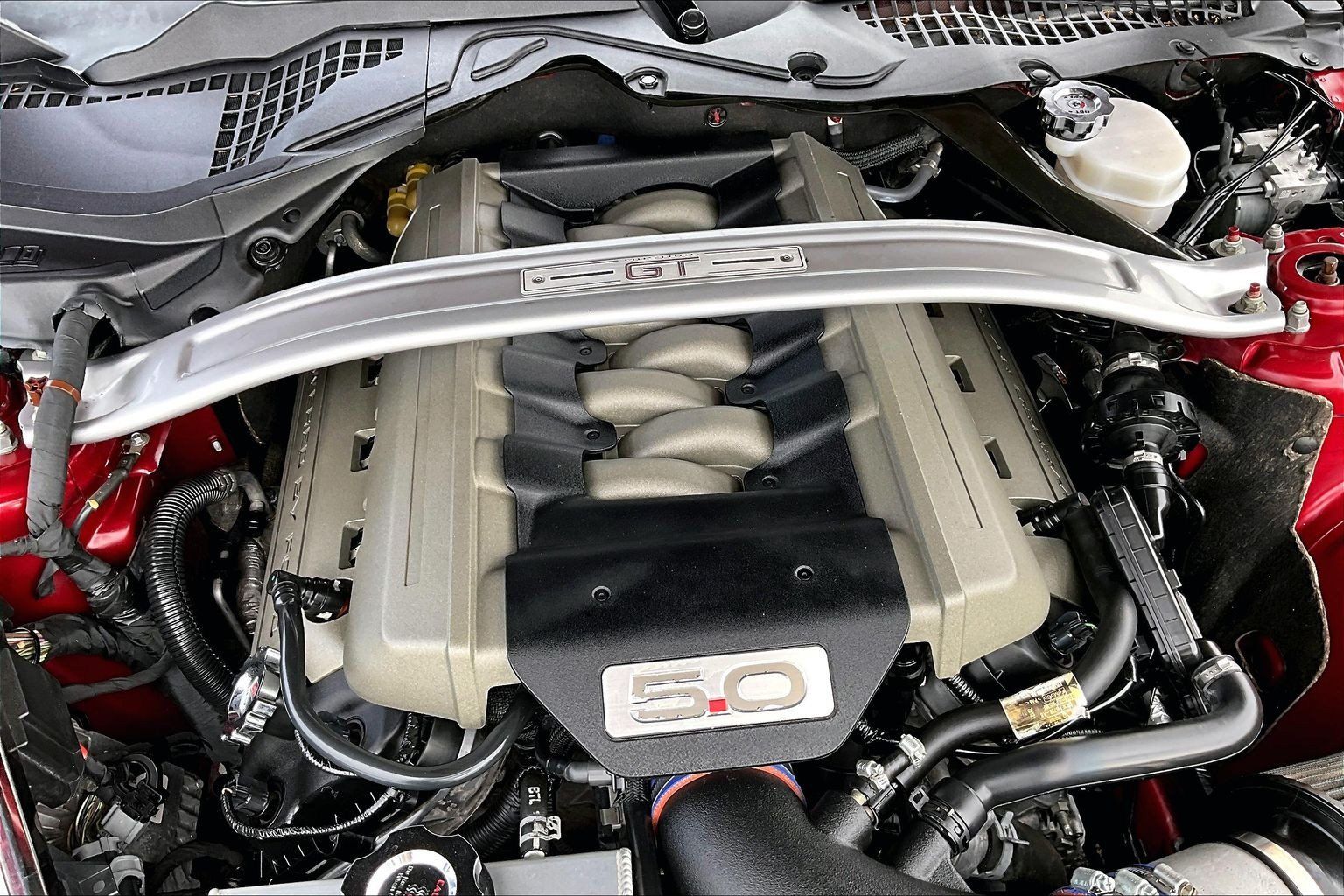 Used 2017 Ford Mustang GT Premium RWD image 31