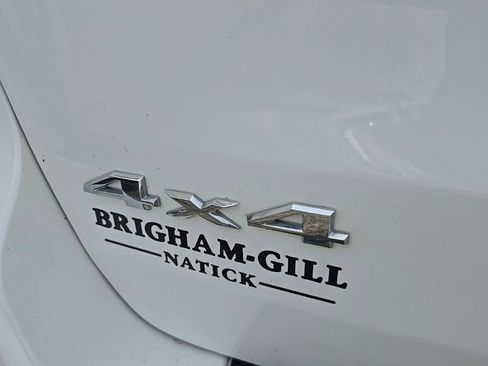 Certified 2022 Jeep Grand Cherokee Laredo E image 10