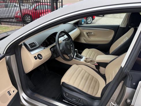 Used 2013 Volkswagen CC Sport FWD image 10