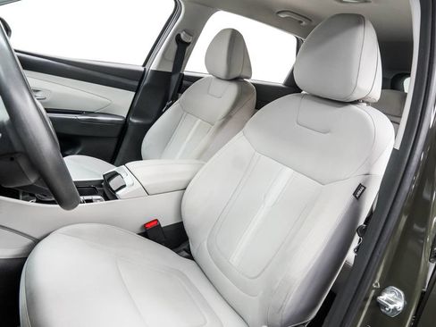 Used 2025 Hyundai Tucson SEL FWD image 15
