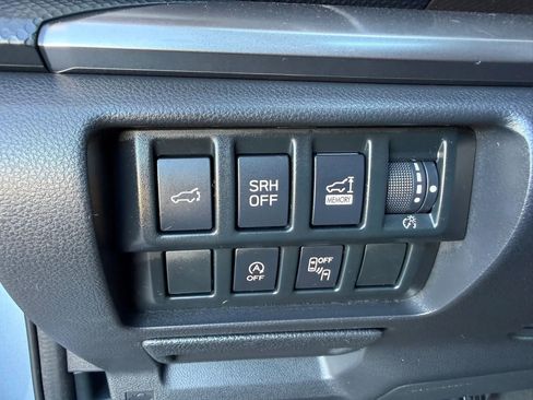 Used 2024 Subaru Forester Premium image 35