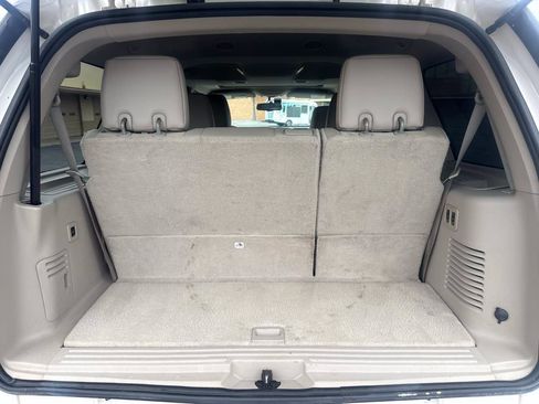 Used 2014 Lincoln Navigator 4WD image 30