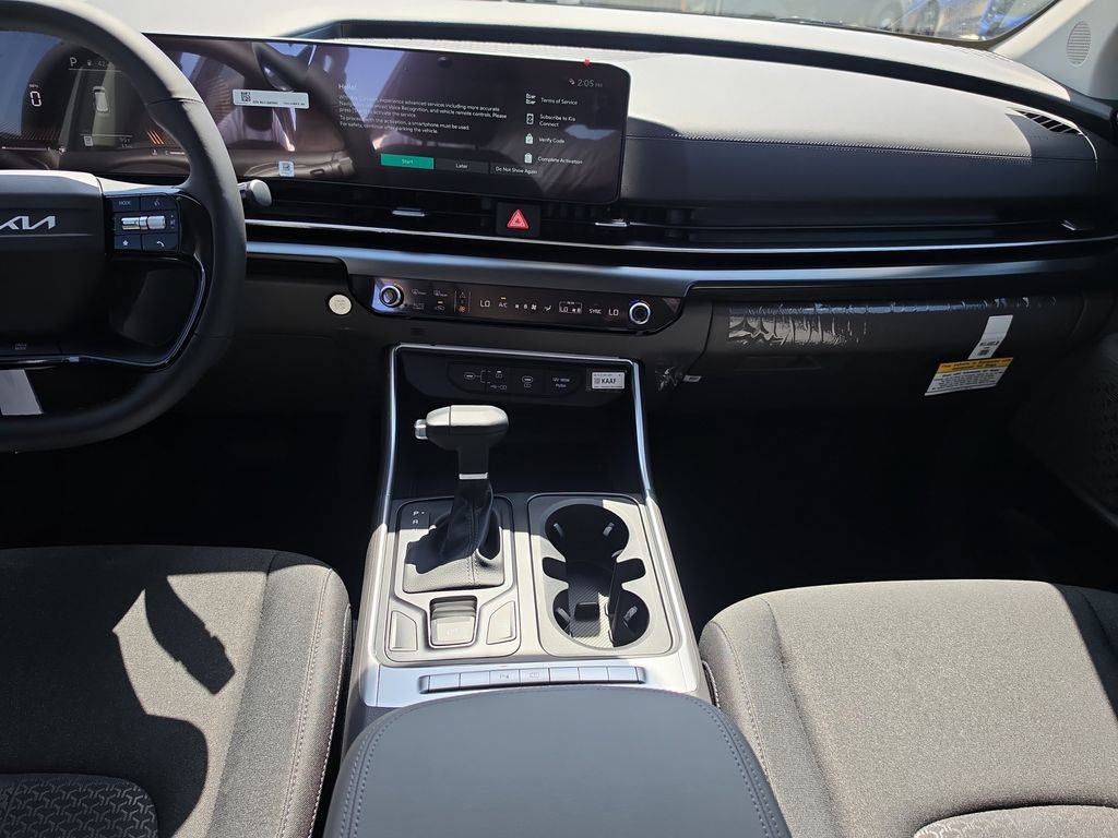 New 2027 Kia Carnival LX FWD image 14
