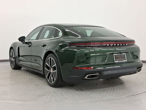 New 2026 Porsche Panamera 4 image 3