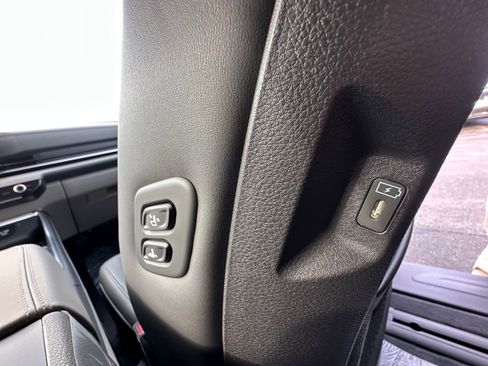 New 2026 Kia Carnival EX image 20