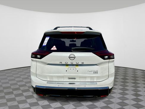 New 2026 Nissan Rogue Platinum w/ Platinum Premium Package image 18