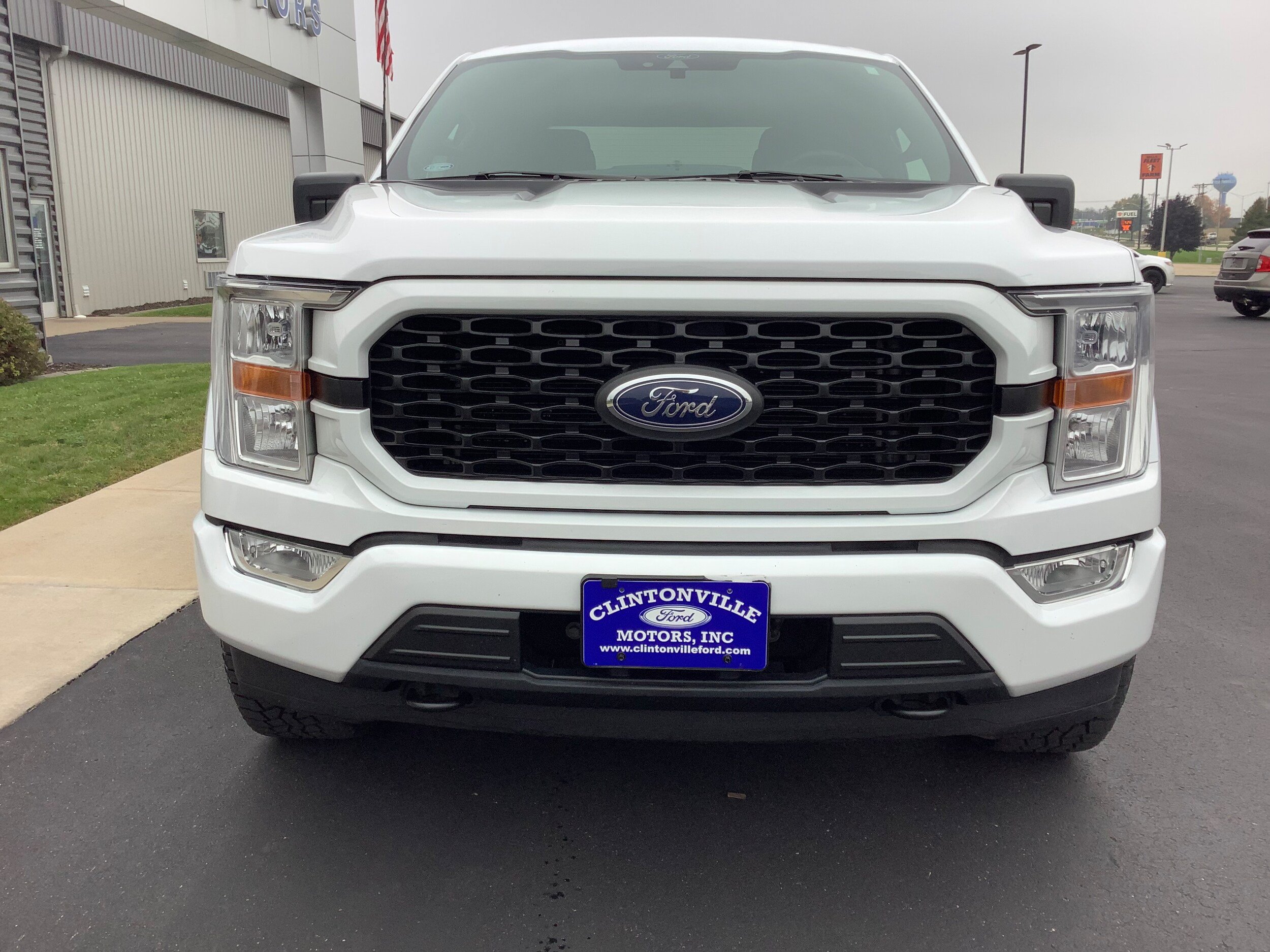 Used 2022 Ford F150 XL w/ STX Appearance Package AWD/4WD image 3