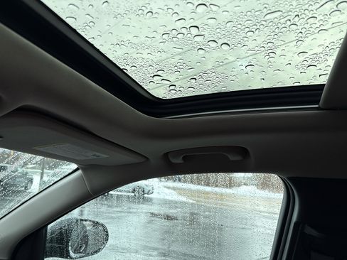 Used 2024 Buick Encore GX Avenir w/ Avenir Technology Package image 28