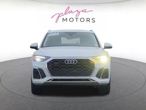 Certified 2023 Audi Q5 2.0T Premium w/ Convenience Package AWD/4WD image 2