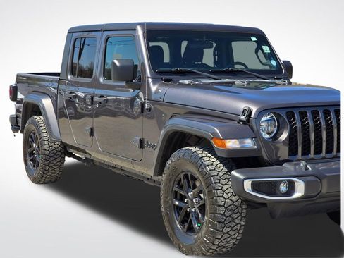 Used 2021 Jeep Gladiator Sport image 50
